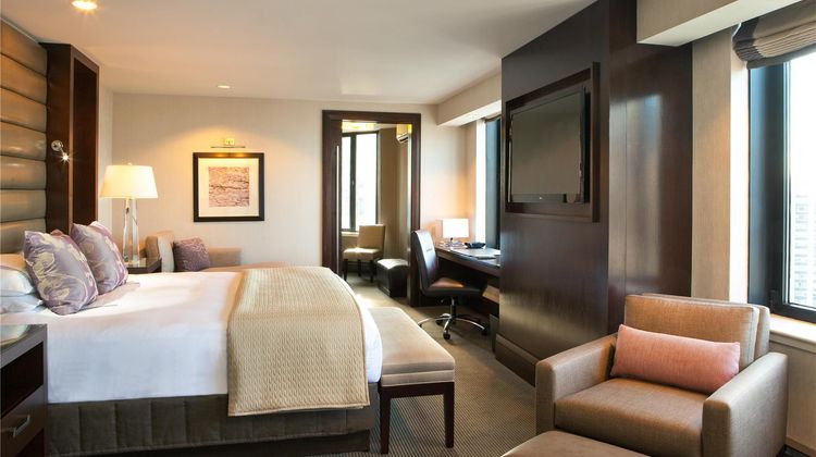 Hyatt Regency Boston Suite