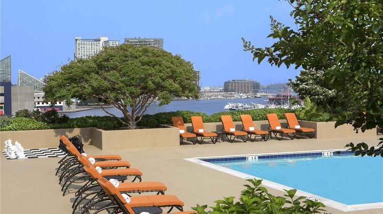 Hyatt Regency Baltimore Inner Harbor Pool