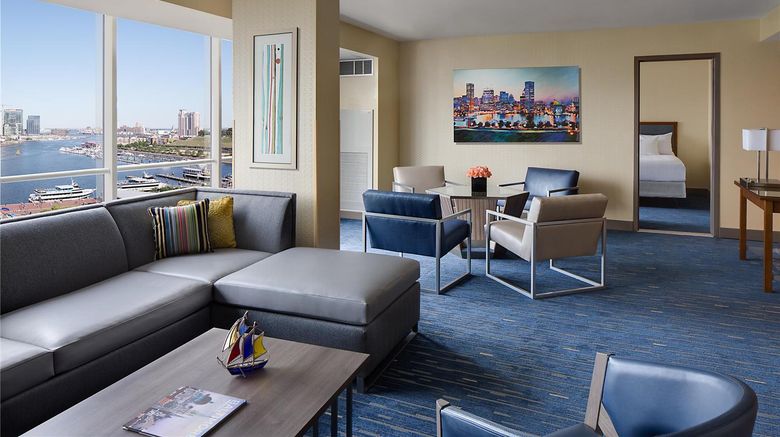 <b>Hyatt Regency Baltimore Inner Harbor Suite</b>. Images powered by <a href="https://iceportal.shijigroup.com/" title="IcePortal" target="_blank">IcePortal</a>.