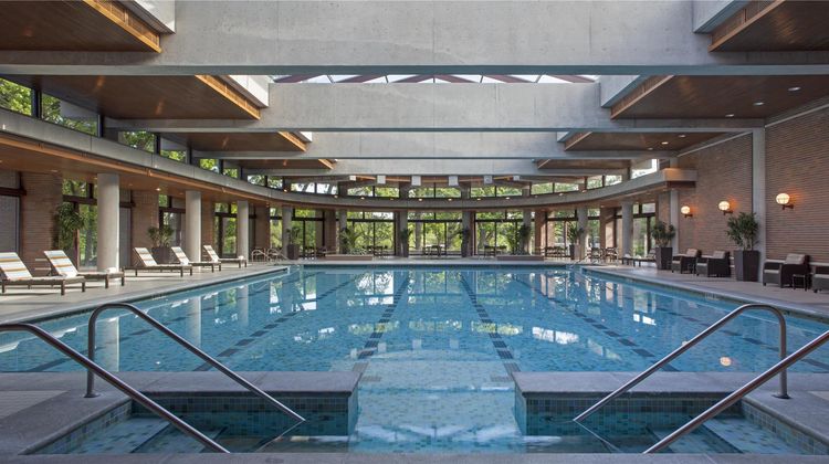 The Hyatt Lodge At Oak Brook Pool