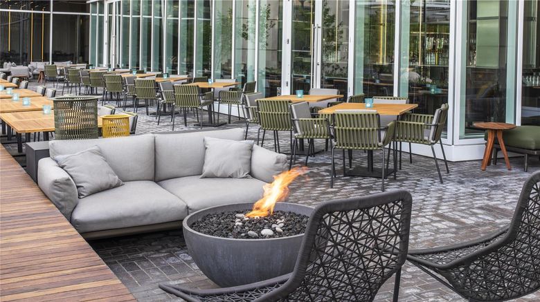 <b>Hyatt Regency McCormick Place-Chicago Restaurant</b>. Images powered by <a href="https://iceportal.shijigroup.com/" title="IcePortal" target="_blank">IcePortal</a>.