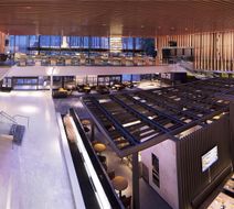 Hyatt Regency Chicago Lobby