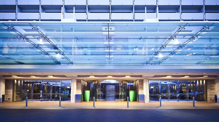 Hyatt Regency O'Hare Exterior
