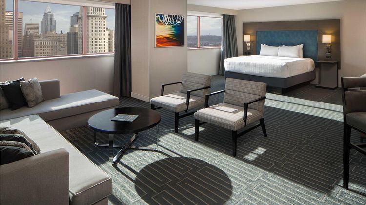 Hyatt Regency Cincinnati Suite