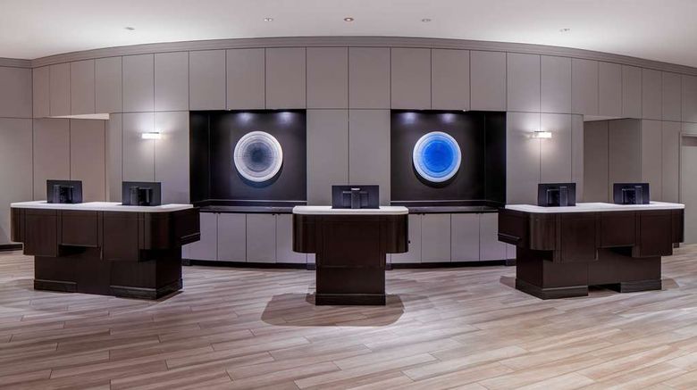 <b>Hyatt Regency Santa Clara Lobby</b>. Images powered by <a href="https://iceportal.shijigroup.com/" title="IcePortal" target="_blank">IcePortal</a>.