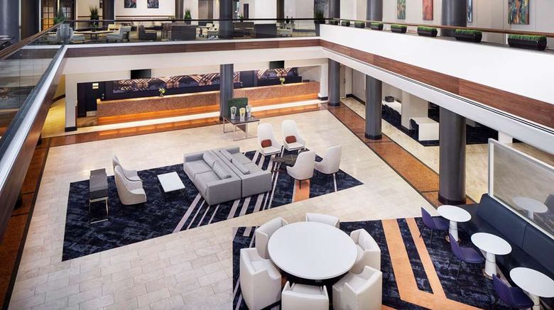 <b>Hyatt Regency Columbus Lobby</b>. Images powered by <a href="https://iceportal.shijigroup.com/" title="IcePortal" target="_blank">IcePortal</a>.