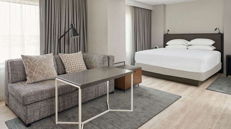 Hyatt Regency Deerfield Room