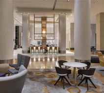 Hyatt Regency Denver at Colorado ConvCtr Lobby