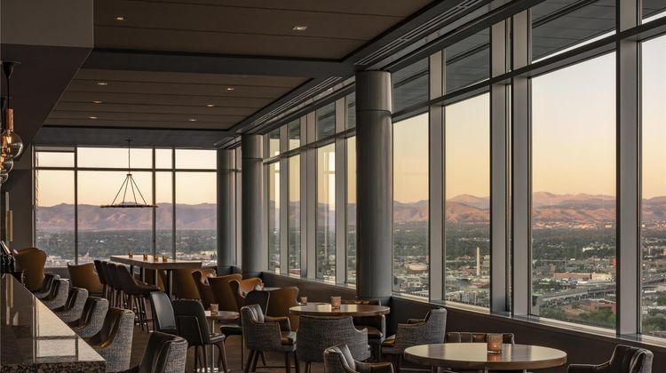 Hyatt Regency Denver at Colorado ConvCtr Restaurant