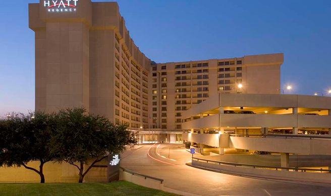 Hyatt Regency DFW International Airport Exterior