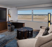 Grand Hyatt DFW Room