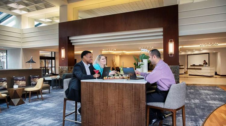 Hyatt Regency Dulles Lobby