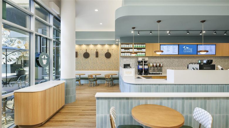<b>Hyatt Regency Greenville Restaurant</b>. Images powered by <a href="https://iceportal.shijigroup.com/" title="IcePortal" target="_blank">IcePortal</a>.