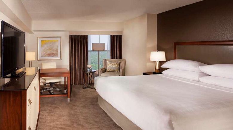 <b>Hyatt Regency Long Island Room</b>. Images powered by <a href="https://iceportal.shijigroup.com/" title="IcePortal" target="_blank">IcePortal</a>.