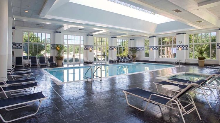 Hyatt Regency Long Island Pool