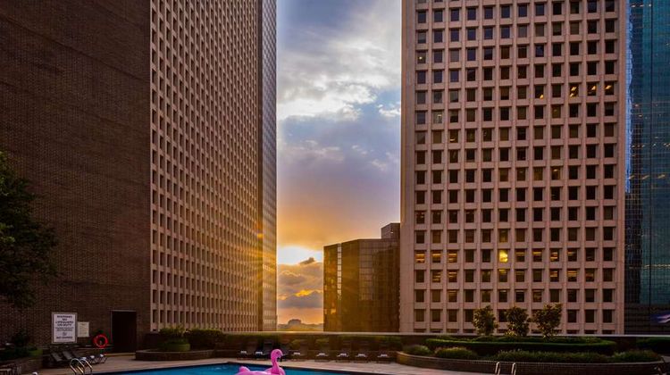 Hyatt Regency Houston Pool