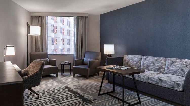 Hyatt Regency Houston Suite