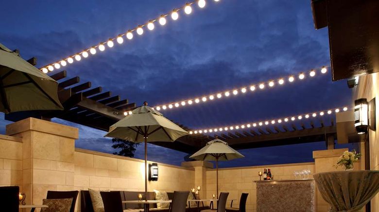 <b>Hyatt Centric The Woodlands Restaurant</b>. Images powered by <a href="https://iceportal.shijigroup.com/" title="IcePortal" target="_blank">IcePortal</a>.