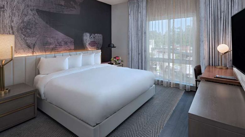 <b>Hyatt Centric The Woodlands Room</b>. Images powered by <a href="https://iceportal.shijigroup.com/" title="IcePortal" target="_blank">IcePortal</a>.