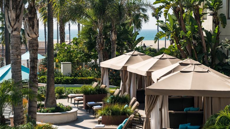 <b>Hyatt Regency Huntington Beach Resort Pool</b>. Images powered by <a href="https://iceportal.shijigroup.com/" title="IcePortal" target="_blank">IcePortal</a>.