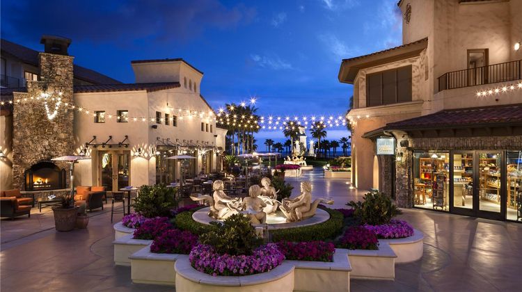 Hyatt Regency Huntington Beach Resort Exterior