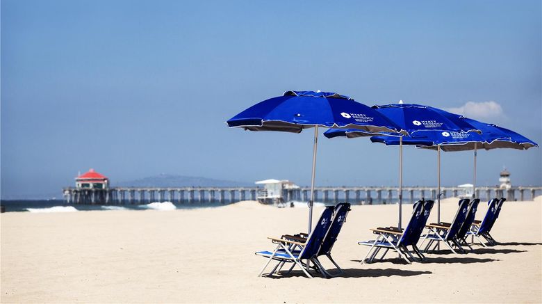 <b>Hyatt Regency Huntington Beach Resort Beach</b>. Images powered by <a href="https://iceportal.shijigroup.com/" title="IcePortal" target="_blank">IcePortal</a>.