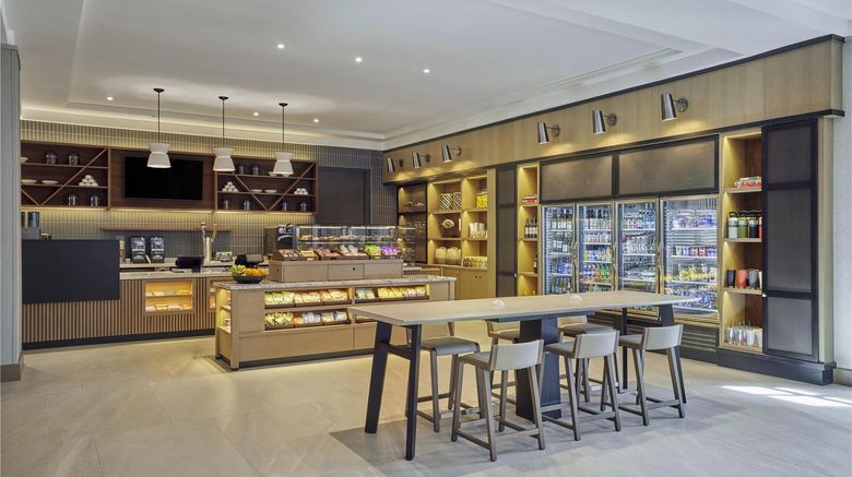 <b>Hyatt Regency La Jolla at Aventine Lobby</b>. Images powered by <a href="https://iceportal.shijigroup.com/" title="IcePortal" target="_blank">IcePortal</a>.