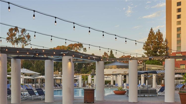 Hyatt Regency La Jolla at Aventine Pool