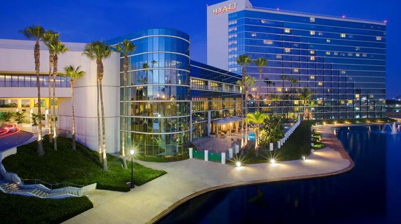 <b>Hyatt Regency Long Beach Exterior</b>. Images powered by <a href="https://iceportal.shijigroup.com/" title="IcePortal" target="_blank">IcePortal</a>.