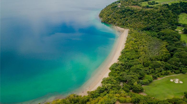<b>ANdAZ Peninsula Papagayo Resort Beach</b>. Images powered by <a href="https://iceportal.shijigroup.com/" title="IcePortal" target="_blank">IcePortal</a>.