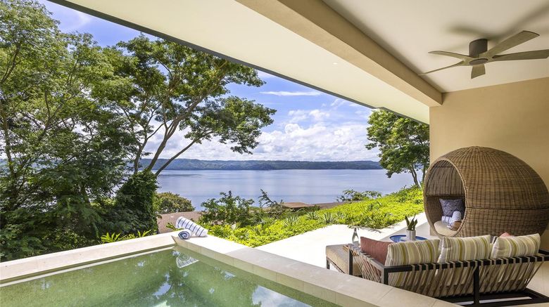 <b>ANdAZ Peninsula Papagayo Resort Suite</b>. Images powered by <a href="https://iceportal.shijigroup.com/" title="IcePortal" target="_blank">IcePortal</a>.