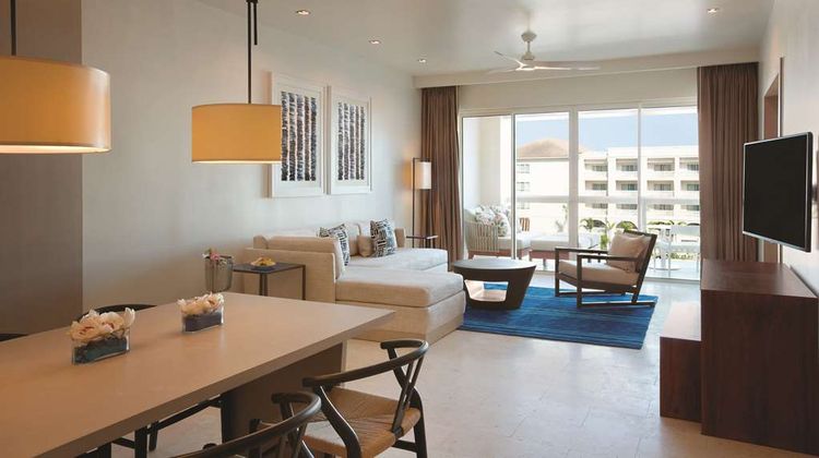 Hyatt Zilara Rose Hall Suite