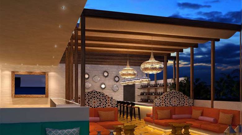 <b>Hyatt Ziva Rose Hall Restaurant</b>. Images powered by <a href="https://iceportal.shijigroup.com/" title="IcePortal" target="_blank">IcePortal</a>.