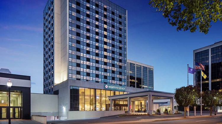 Hyatt Regency Morristown at HQ Plaza Exterior