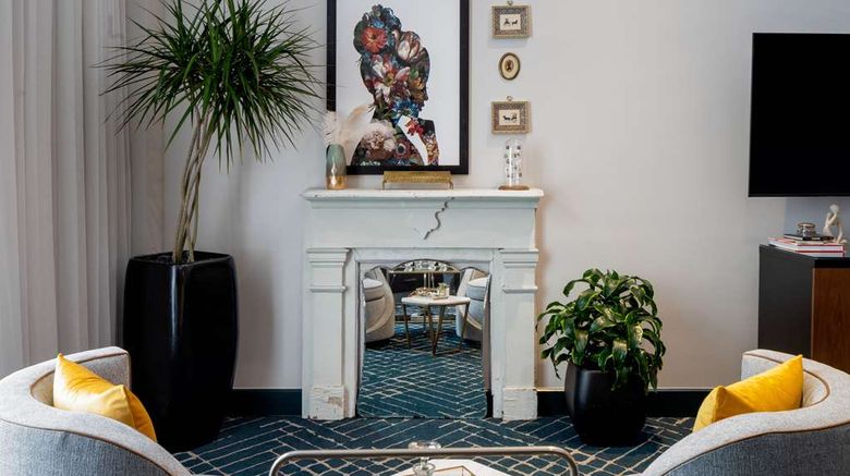 <b>Hyatt Centric French Quarter New Orleans Suite</b>. Images powered by <a href="https://iceportal.shijigroup.com/" title="IcePortal" target="_blank">IcePortal</a>.