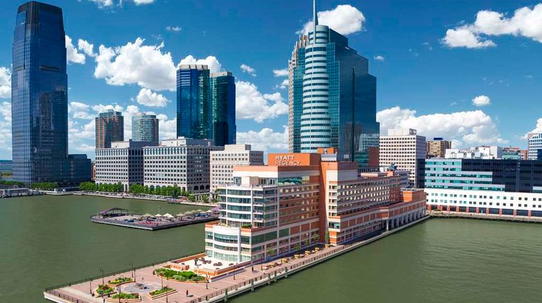 Hyatt Regency Jersey City on the Hudson Exterior. Images powered by <a href="https://iceportal.shijigroup.com" target="_blank" rel="noopener">Ice Portal</a>.