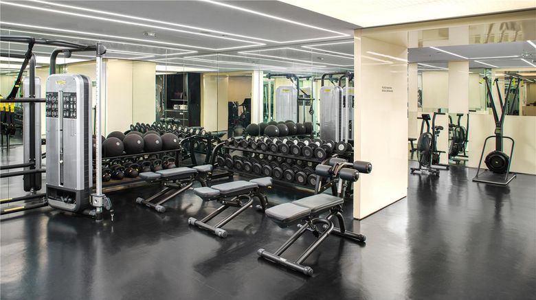 <b>ANdAZ 5th Avenue Health</b>. Images powered by <a href="https://iceportal.shijigroup.com/" title="IcePortal" target="_blank">IcePortal</a>.