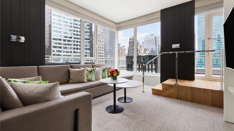 <b>ANdAZ 5th Avenue Suite</b>. Images powered by <a href="https://iceportal.shijigroup.com/" title="IcePortal" target="_blank">IcePortal</a>.