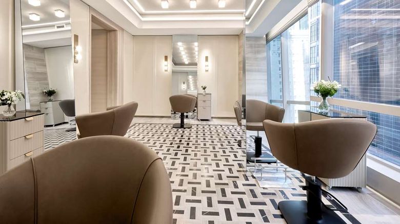 <b>Park Hyatt New York Spa</b>. Images powered by <a href="https://iceportal.shijigroup.com/" title="IcePortal" target="_blank">IcePortal</a>.