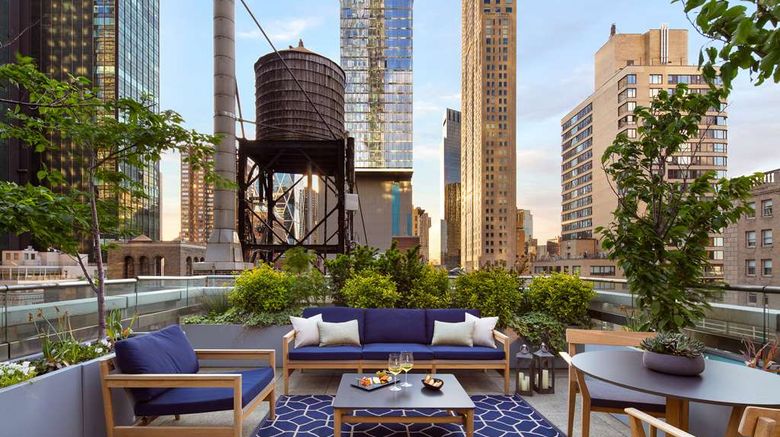 <b>Park Hyatt New York Suite</b>. Images powered by <a href="https://iceportal.shijigroup.com/" title="IcePortal" target="_blank">IcePortal</a>.