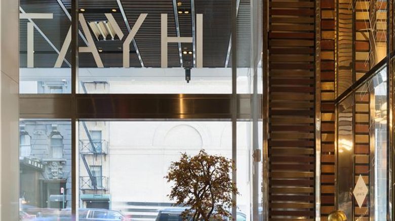 <b>Hyatt Centric Times Square New York Lobby</b>. Images powered by <a href="https://iceportal.shijigroup.com/" title="IcePortal" target="_blank">IcePortal</a>.