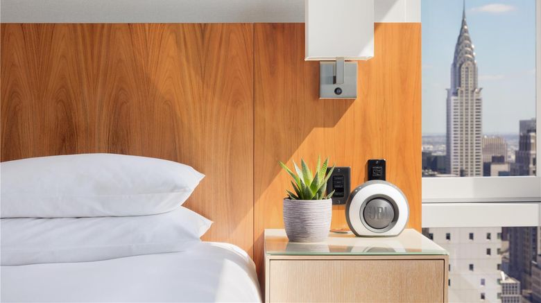 <b>Hyatt Centric Times Square New York Suite</b>. Images powered by <a href="https://iceportal.shijigroup.com/" title="IcePortal" target="_blank">IcePortal</a>.