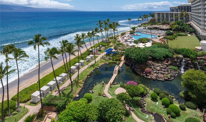 Hyatt Regency Maui Resort and Spa Exterior