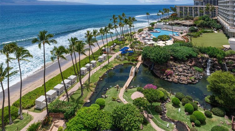 Hyatt Regency Maui Resort and Spa Exterior