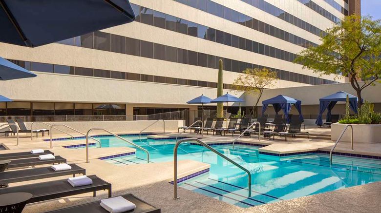 <b>Hyatt Regency Phoenix Pool</b>. Images powered by <a href="https://iceportal.shijigroup.com/" title="IcePortal" target="_blank">IcePortal</a>.
