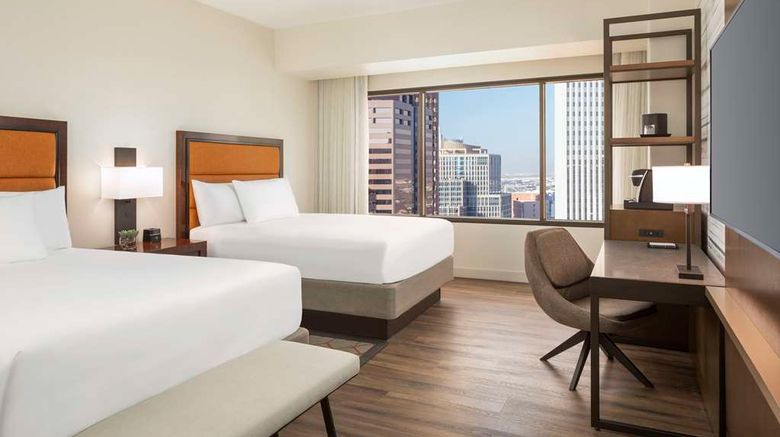 <b>Hyatt Regency Phoenix Room</b>. Images powered by <a href="https://iceportal.shijigroup.com/" title="IcePortal" target="_blank">IcePortal</a>.