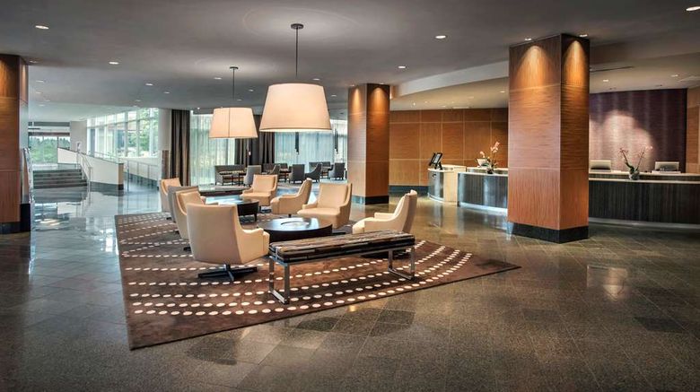 <b>Hyatt Regency Pittsburgh Intl Airport Lobby</b>. Images powered by <a href="https://iceportal.shijigroup.com/" title="IcePortal" target="_blank">IcePortal</a>.