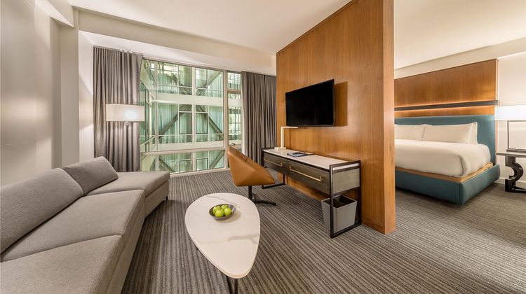 ANdAZ San Diego Suite