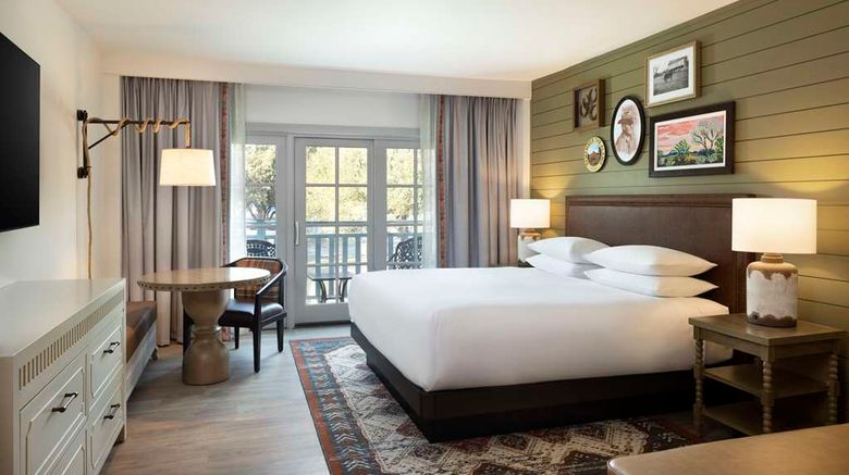 <b>Hyatt Regency Hill Country Resort and Villas Room</b>. Images powered by <a href="https://iceportal.shijigroup.com/" title="IcePortal" target="_blank">IcePortal</a>.