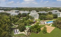 Hyatt Regency Hill Country Resort and Villas